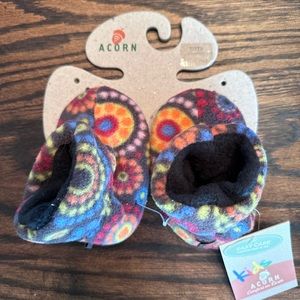 ACORN Easy-On Fleece Booties, 6-12 mo Baby Toddler Slippers Chocolate with Dots